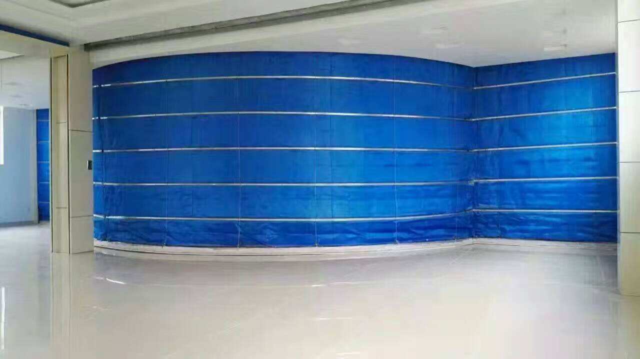 1690536193840547.jpg 折疊提升式防火卷簾2.jpg